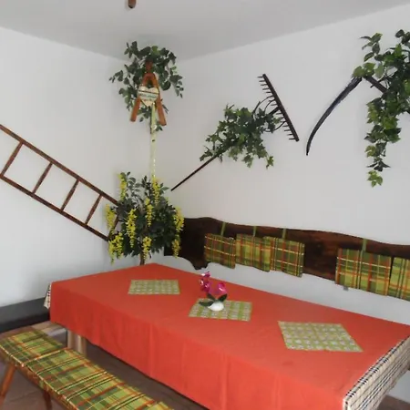 Alte Stube * Бург